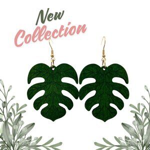 Wooden, green leaf-shaped earrings
